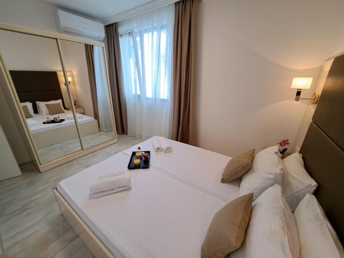 Onyx 2 Private Beach Apartment Sveti Vlas Exterior photo